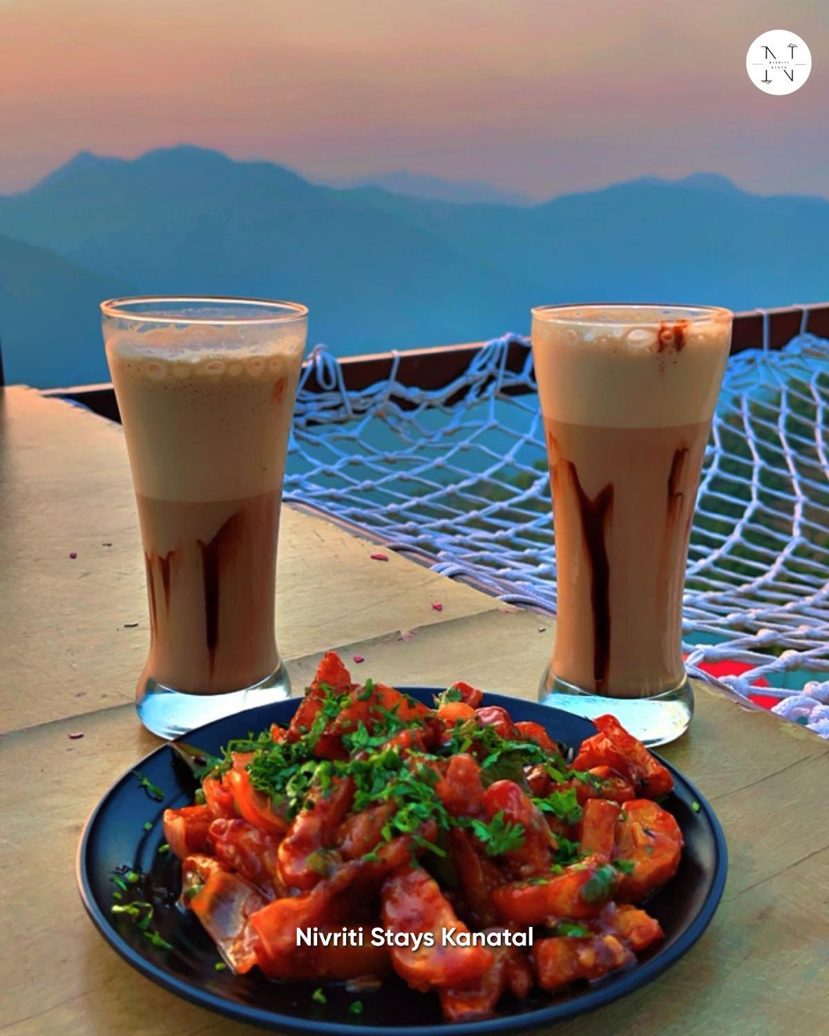 Nivriti Stays Kanatal Buitenkant foto